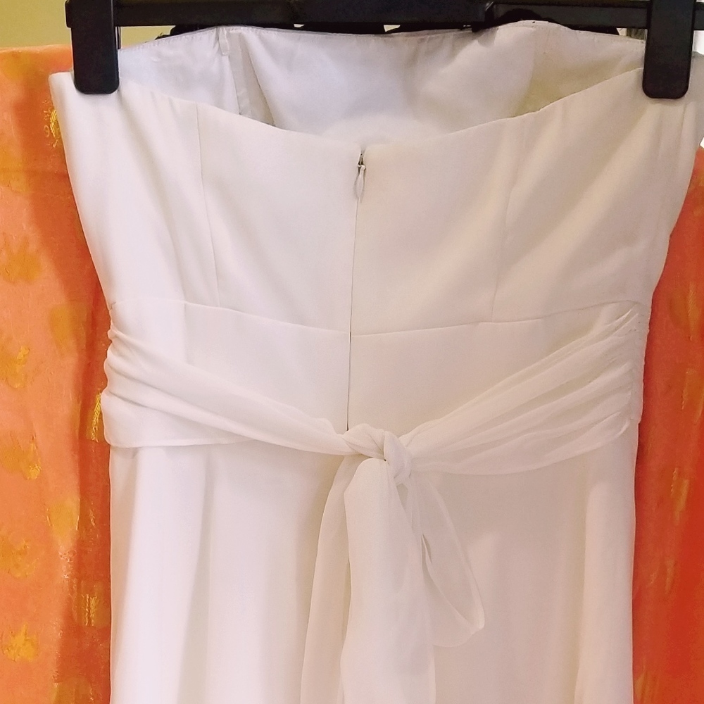 Dress - Picture 3 of 5